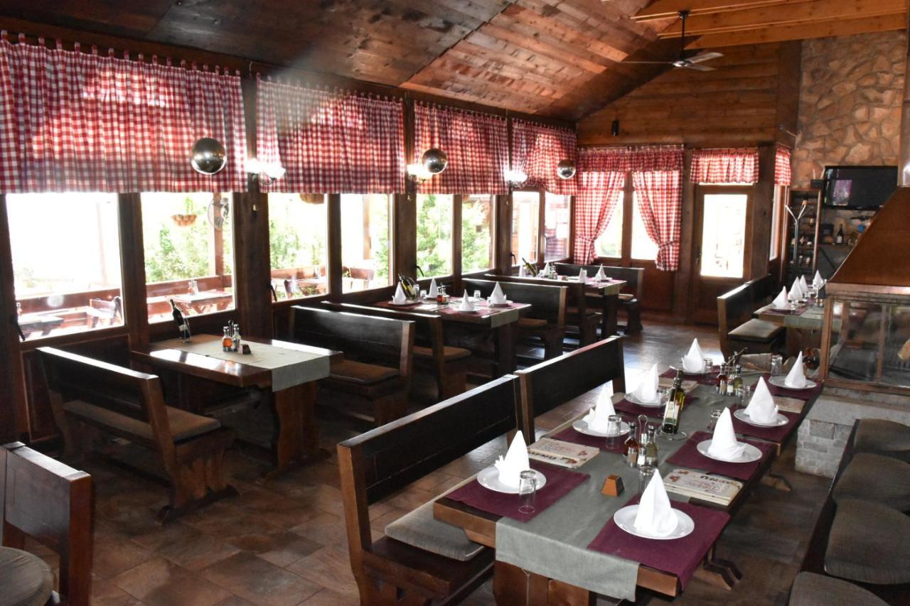Aparthotel Koliba Никшич Экстерьер фото